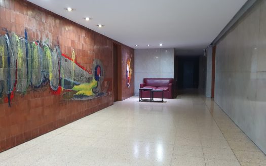 2 Ambientes, Excelente Ubicación y Estado.