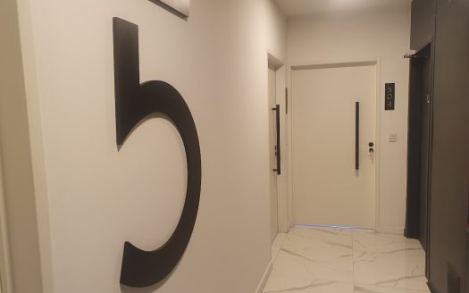 2 Ambientes a Estrenar, Excelente Ubicación, Dormitorio en Suite C/vestidor. Toilette, Balcón.