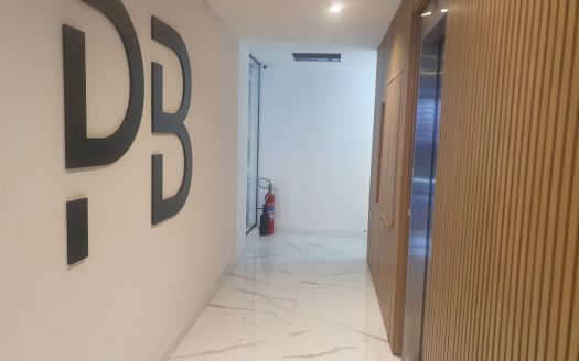 Monoambiente Divisible a Estrenar; Excelente Ubicación, Muy Luminoso, Placard