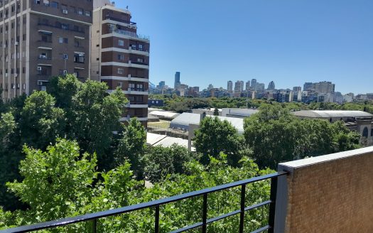 4 Ambientes c/dependencia, Inmejorable Ubicación, Vista Panorámica, Muy Luminoso, Toilette, Lavadero