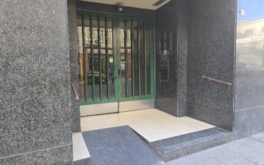 2 Ambientes, Excelente Ubicación, Muy Buen Estado, Superluminoso, Comedor Diario